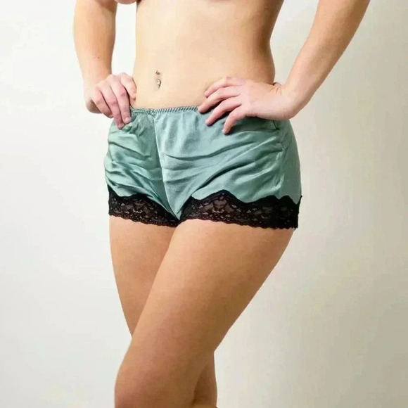 Samantha Change Classic Silk Tap Shorts - Clearwater - M - Picture 4 of 6